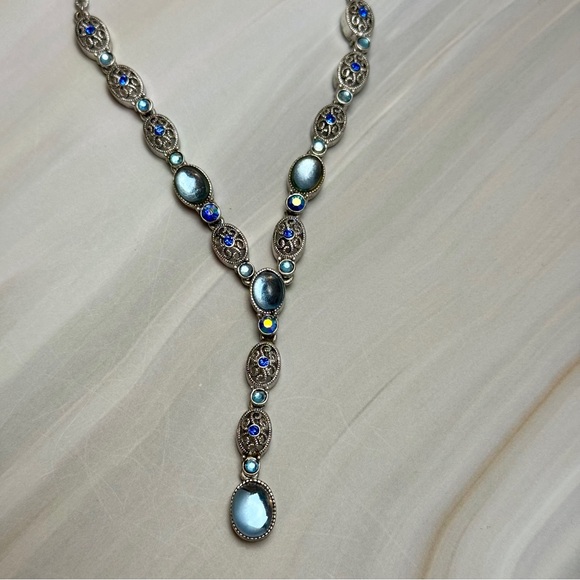 Beautiful Y Drop Necklace Moonstone - Picture 5 of 6